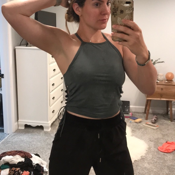 *NWT* Very soft suede dark grey tank - Picture 5 of 5